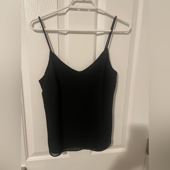 Le Chateau Tank Top - Picture 1 of 8